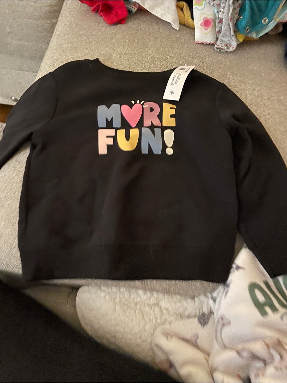 24 Mo Sweatshirt NWT